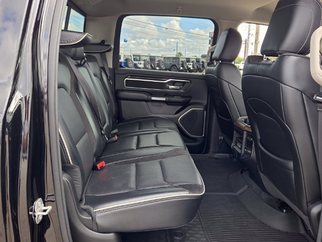 Used 2022 RAM 1500 Laramie RWD image 16