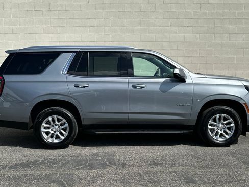 Certified 2025 Chevrolet Tahoe LT AWD/4WD image 3