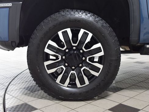 Used 2025 GMC Sierra 2500 Denali Ultimate AWD/4WD image 27