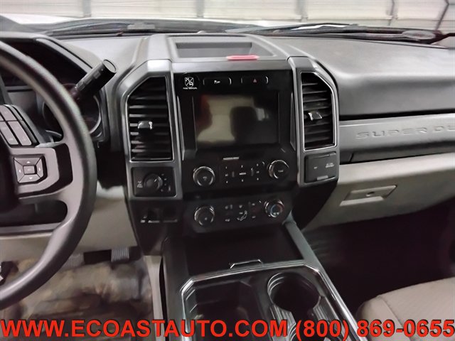 Used 2022 Ford F350 XLT w/ XLT Premium Package AWD/4WD image 12