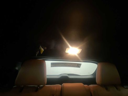 Used 2023 Toyota Highlander Platinum image 40