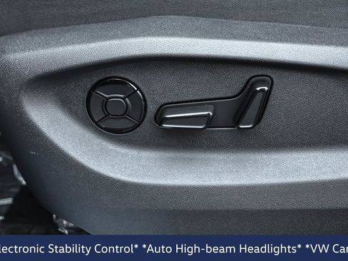 New 2026 Volkswagen Tiguan SE R-Line image 7