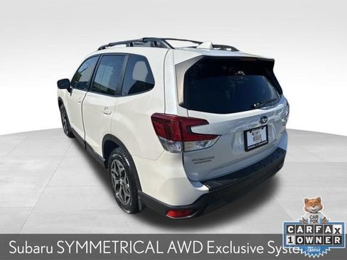 Certified 2023 Subaru Forester Premium AWD/4WD image 6