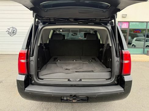Used 2018 Chevrolet Tahoe LT AWD/4WD image 32