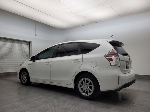 Used 2015 Toyota Prius V Four image 3