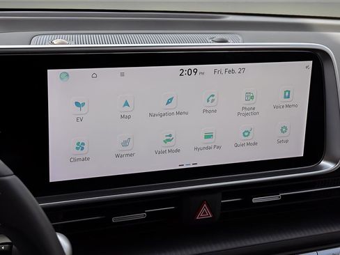 Used 2025 Hyundai Ioniq 6 SE image 12