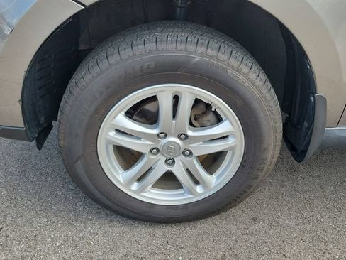 Used 2011 Hyundai Santa Fe GLS AWD/4WD image 9