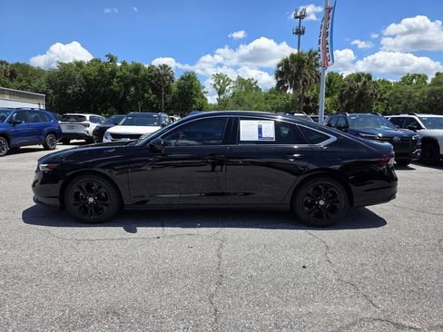 Used 2023 Honda Accord EX image 5