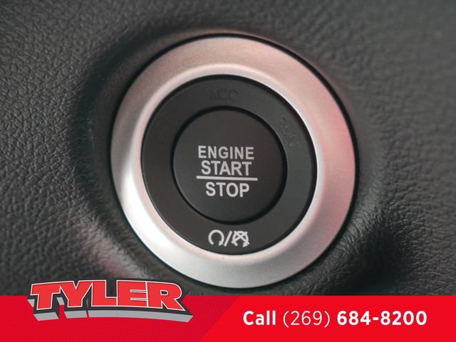 New 2027 Chrysler Pacifica Select FWD image 29