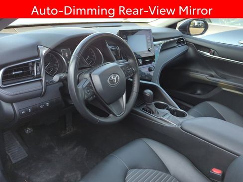 Used 2023 Toyota Camry SE w/ Convenience Package image 7