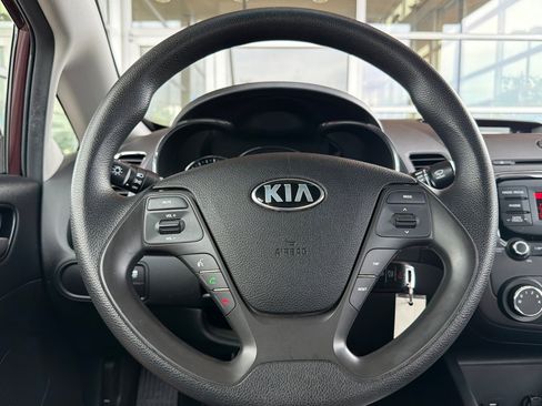 Used 2018 Kia Forte LX FWD image 21