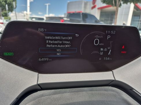 Used 2024 Toyota Prius XLE FWD image 10