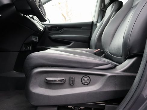 Certified 2023 Honda Odyssey Touring image 34