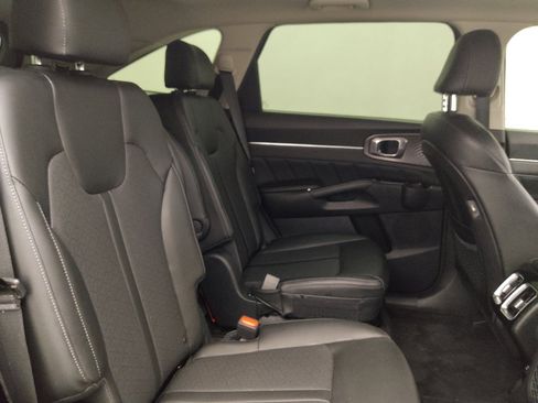 Used 2021 Kia Sorento SX FWD image 18