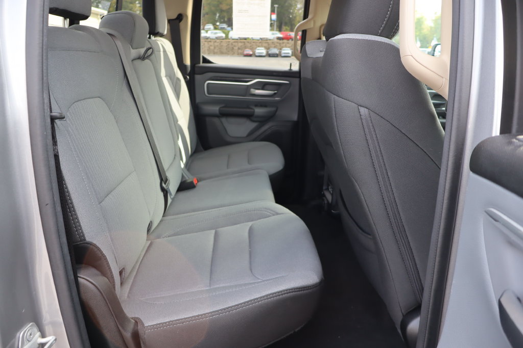 Used 2020 RAM 1500 Big Horn AWD/4WD image 23