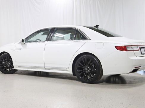 Used 2020 Lincoln Continental Reserve image 10