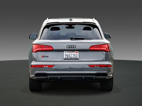 Used 2020 Audi SQ5 Premium Plus w/ Premium Plus Package image 3