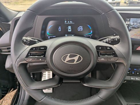 New 2026 Hyundai Elantra Sport image 18