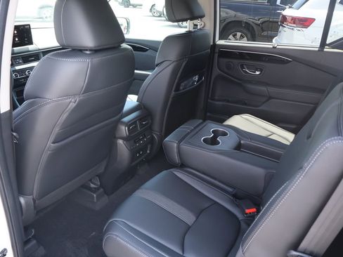 New 2026 Honda Pilot EX-L image 14