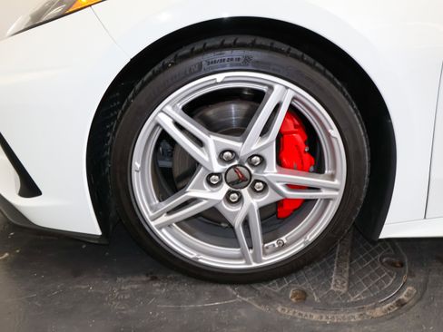 Used 2023 Chevrolet Corvette Stingray Preferred Cpe w/ Z51 Performance Package RWD image 45