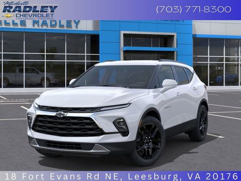 New 2025 Chevrolet Blazer LT w/ Convenience Package image 8