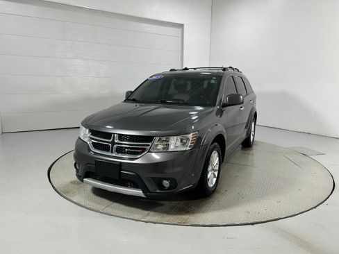 Used 2015 Dodge Journey R/T w/ Rear Seat Video Group AWD/4WD image 22