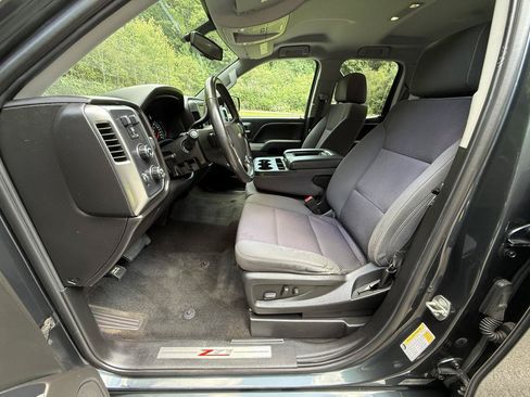 Used 2019 Chevrolet Silverado 1500 LT w/ All Star Edition AWD/4WD image 10