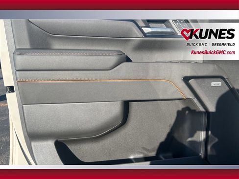 New 2026 GMC Sierra 2500 AT4 w/ AT4 Premium Plus Package image 15