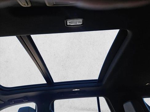 Used 2022 Chevrolet Tahoe RST w/ Luxury Package image 20