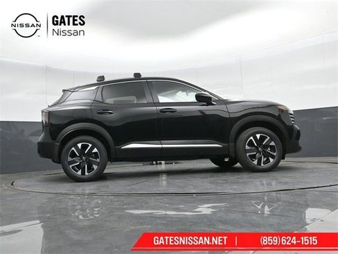 New 2026 Nissan Kicks SV image 40