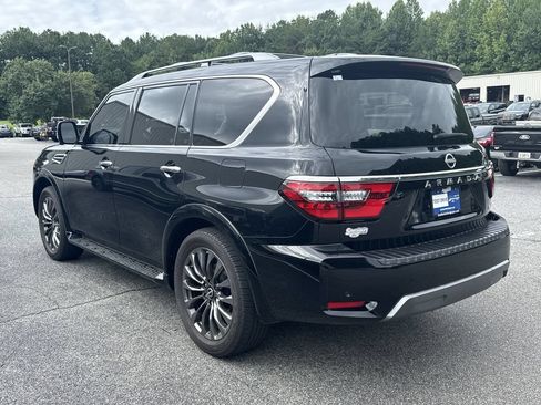 Used 2024 Nissan Armada Platinum w/ Captain's Chairs Package AWD/4WD image 5