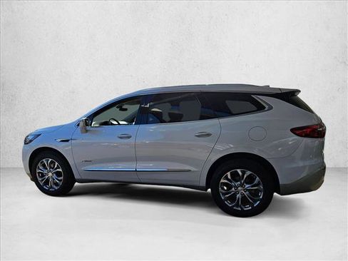 Used 2019 Buick Enclave Avenir image 8