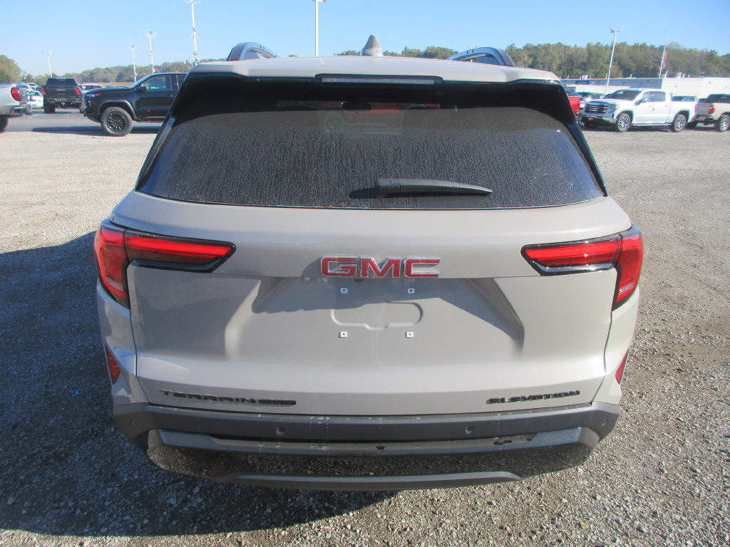New 2027 GMC Terrain Elevation w/ Black Edition AWD/4WD image 5