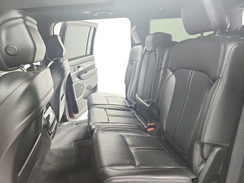 Used 2024 Jeep Wagoneer 2WD w/ Premium Group I image 37