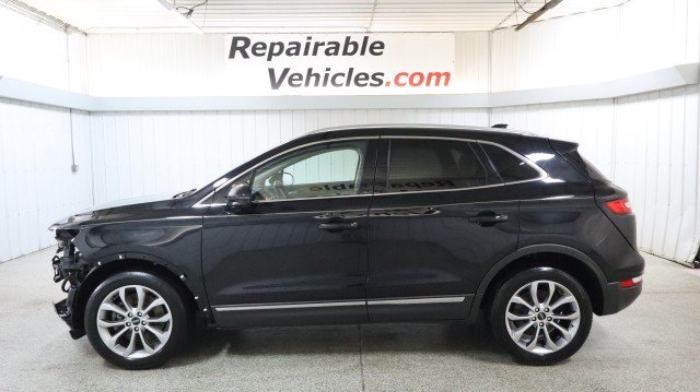 Used 2019 Lincoln MKC Select w/ Select Plus Package AWD/4WD image 1