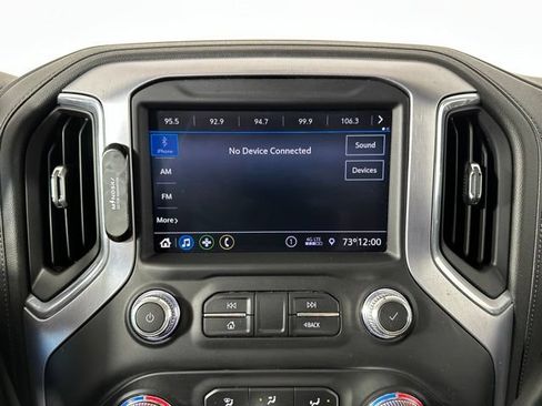 Used 2020 GMC Sierra 1500 Elevation w/ Elevation Value Package AWD/4WD image 4
