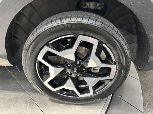 Certified 2022 Hyundai Santa Cruz Limited AWD/4WD image 10
