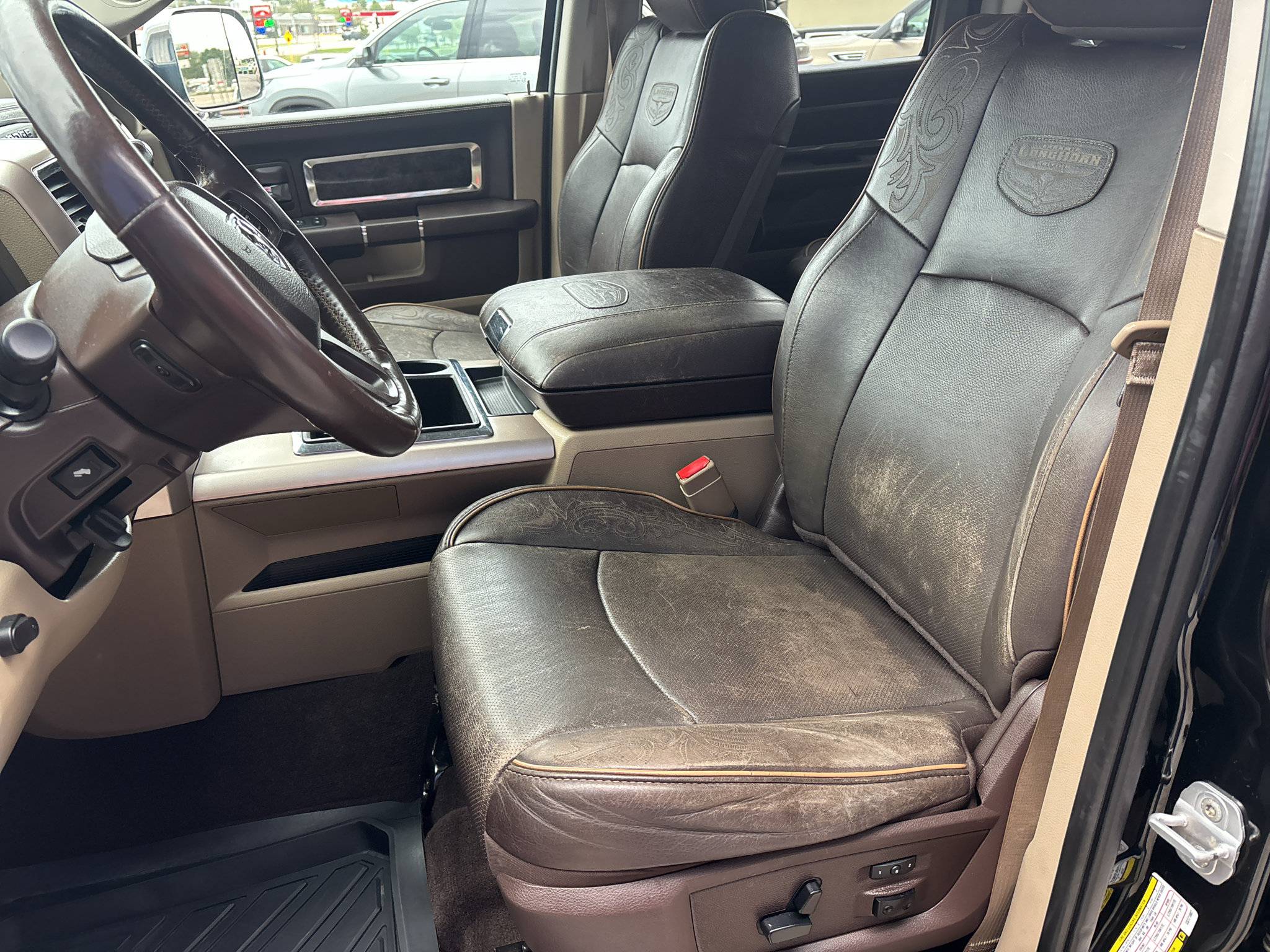 Used 2012 RAM 2500 Longhorn w/ Cold Weather Group AWD/4WD image 9