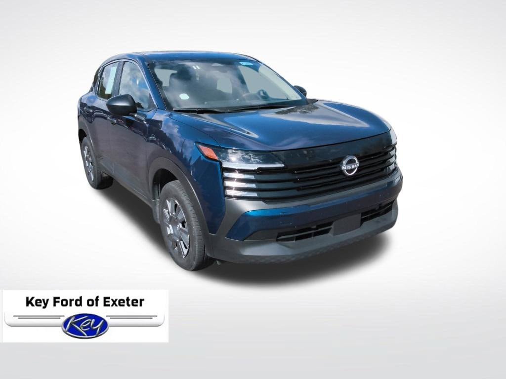 Used 2025 Nissan Kicks S AWD/4WD image 2