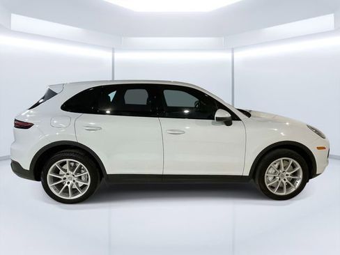 Used 2019 Porsche Cayenne AWD/4WD image 8