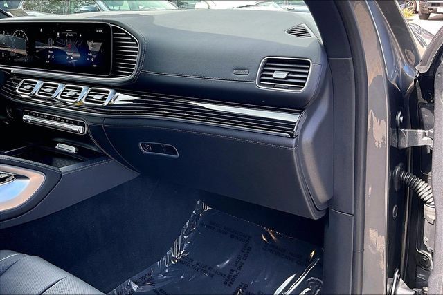 Certified 2025 Mercedes-Benz GLS 450 4MATIC image 15