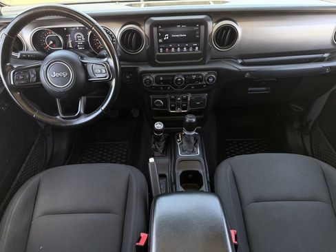 Used 2021 Jeep Gladiator Sport AWD/4WD image 13