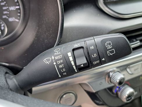 Used 2022 Kia Telluride S image 12