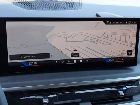 Used 2025 BMW X5 xDrive50e image 30