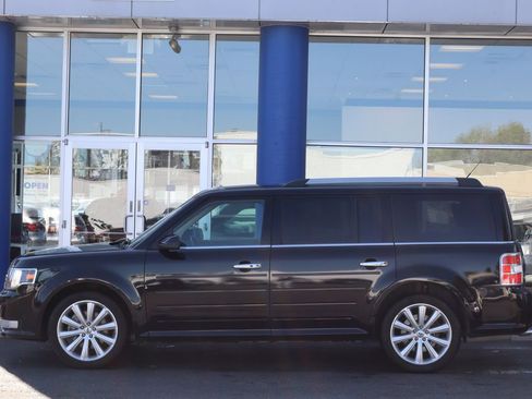 Used 2019 Ford Flex SEL w/ Equipment Group 202A image 2