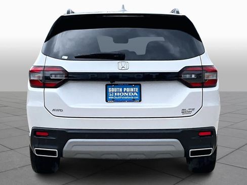 Used 2023 Honda Pilot Elite image 5