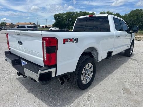 Used 2025 Ford F350 Lariat w/ Lariat Ultimate Package AWD/4WD image 7