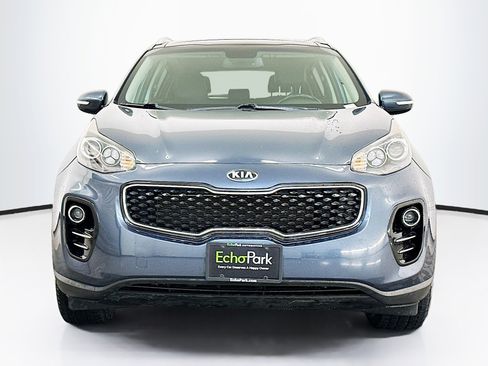 Used 2017 Kia Sportage EX w/ EX Premium Package image 2