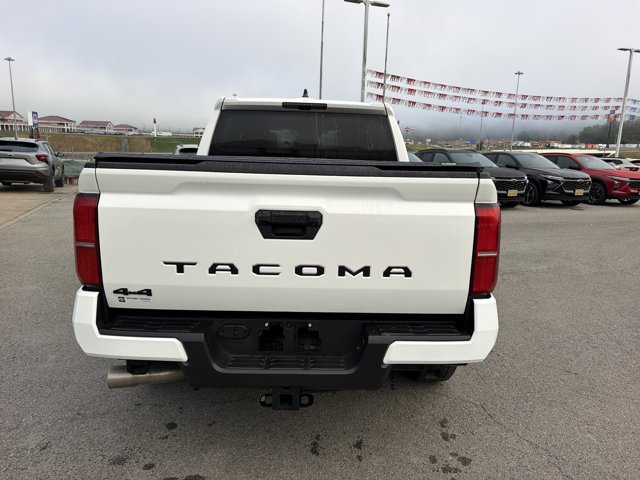 Used 2026 Toyota Tacoma TRD Off-Road AWD/4WD image 5
