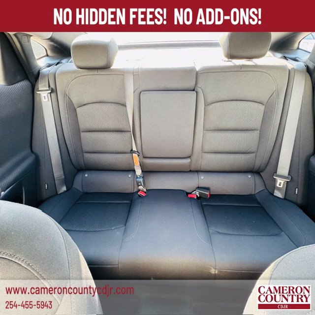 Used 2023 Chevrolet Malibu LT FWD image 13